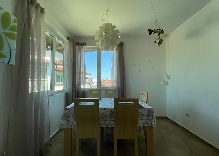 Apartment Caprice In Lozenec Kiten (Burgas)