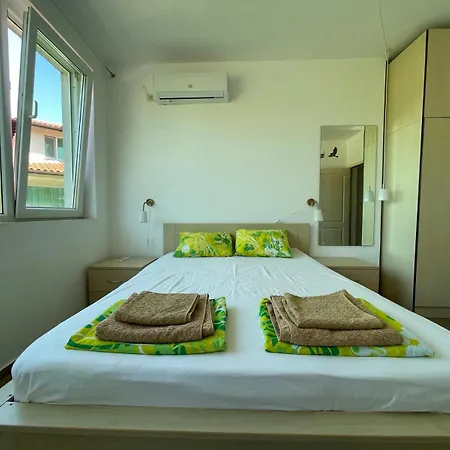 Apartment Caprice In Lozenec Kiten (Burgas)