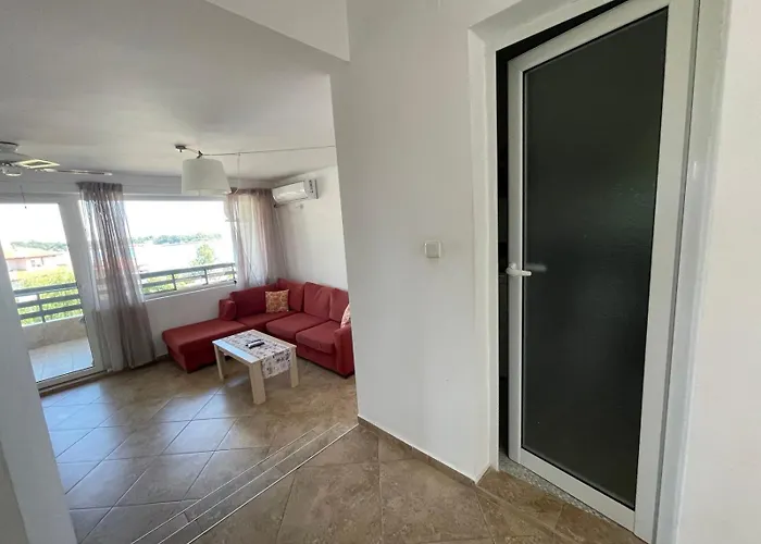 Caprice In Lozenec *